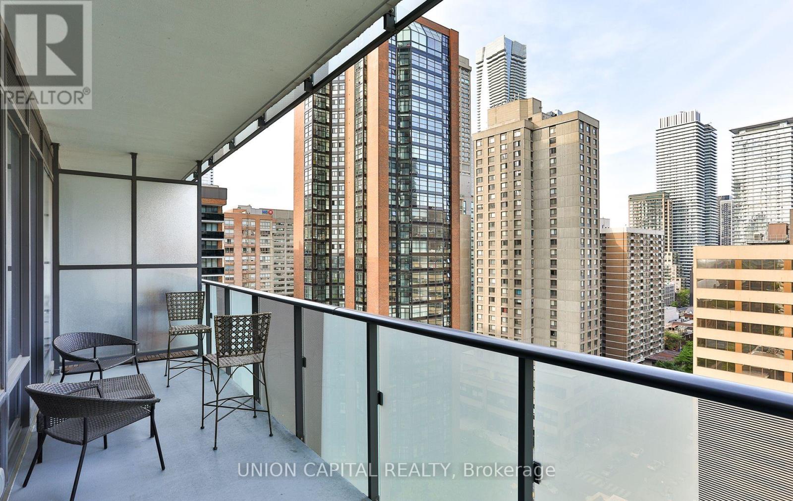 1601 - 65 St. Mary Street, Toronto, Ontario  M5S 0A6 - Photo 10 - C13571050