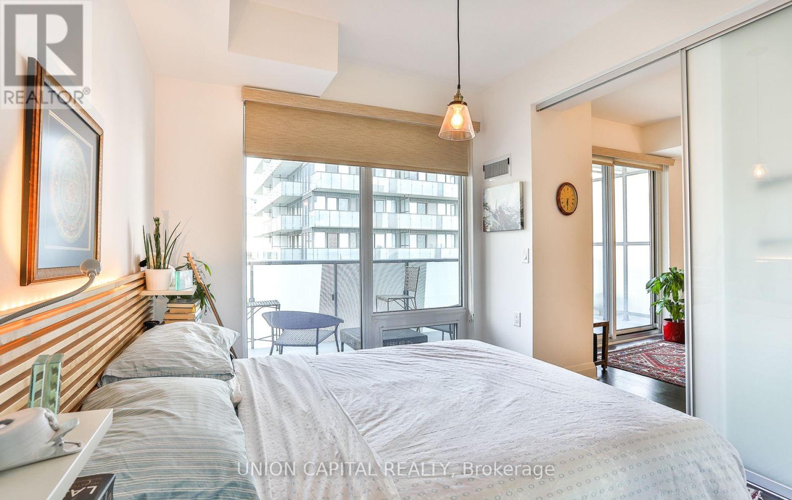 1601 - 65 St. Mary Street, Toronto, Ontario  M5S 0A6 - Photo 9 - C13571050