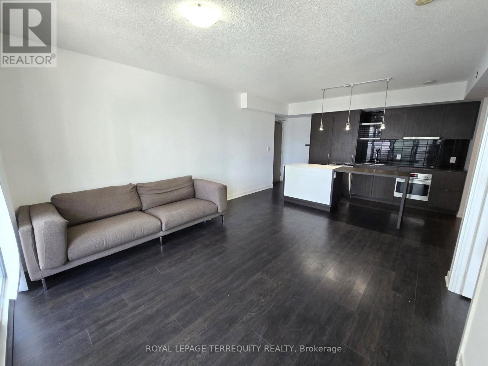 2606 - 100 Harbour Street, Toronto, Ontario  M5J 0B5 - Photo 2 - C13571066