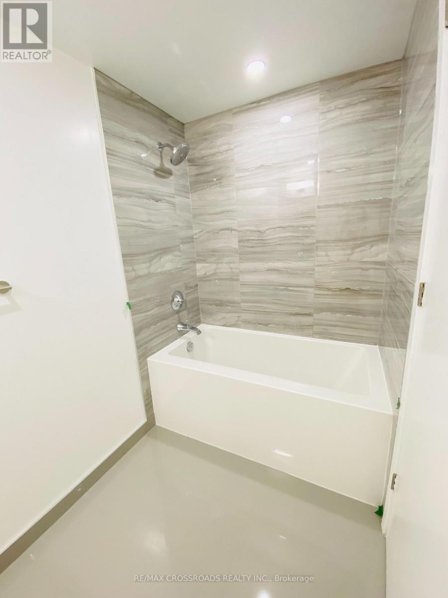 805 - 39 Roehampton Avenue, Toronto, Ontario  M4P 1P9 - Photo 11 - C13571096