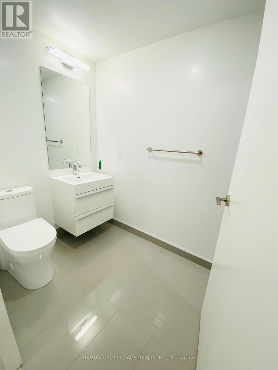 805 - 39 Roehampton Avenue, Toronto, Ontario  M4P 1P9 - Photo 12 - C13571096