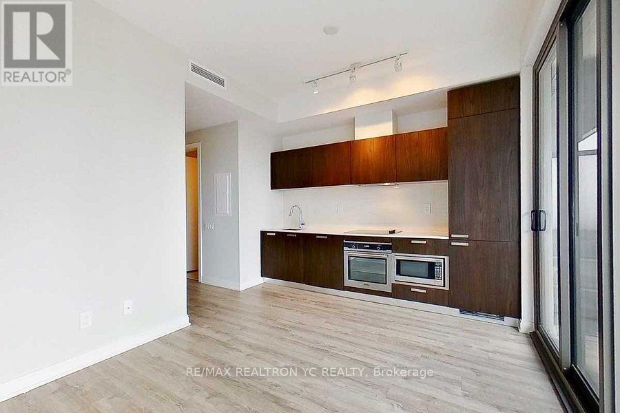 1402 - 50 Charles Street E, Toronto, Ontario  M4Y 0C3 - Photo 2 - C13571120