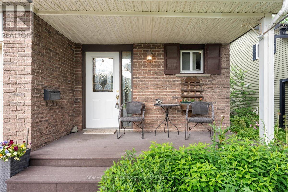 100 Martin Road, Clarington, Ontario  L1C 3N4 - Photo 3 - E13571076