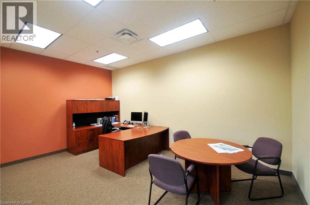1550 Yorkton Court Unit# 8, Burlington, Ontario  L7P 5B7 - Photo 3 - 40848579