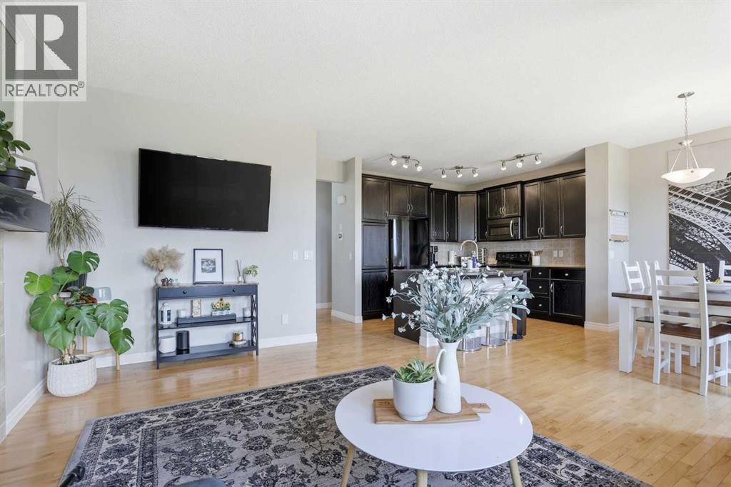 109 Evansdale Landing NW, Calgary, Alberta  T3P 0C7 - Photo 6 - A2327505