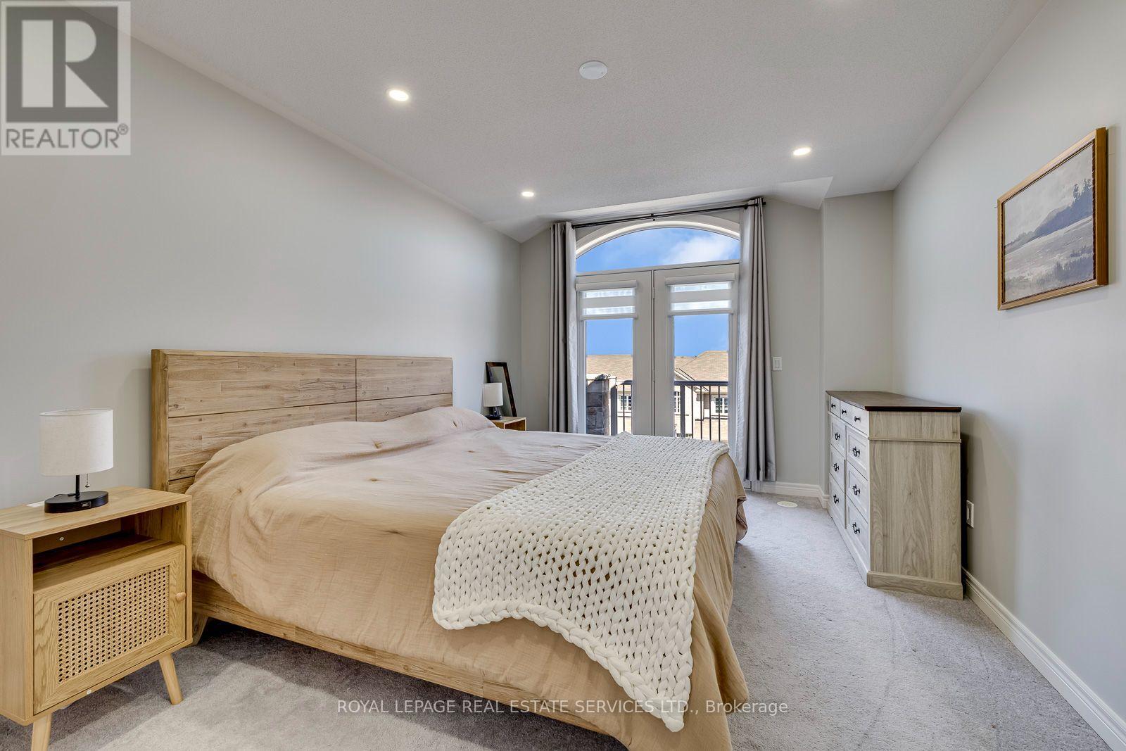 486 Silver Maple Road, Oakville, Ontario  L6H 3P6 - Photo 22 - W13571104