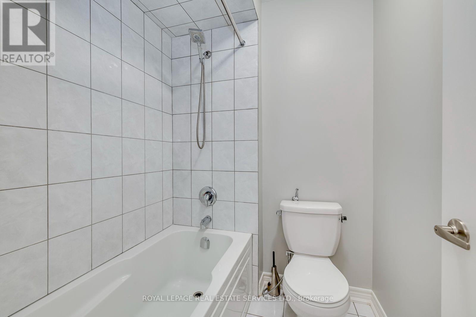 486 Silver Maple Road, Oakville, Ontario  L6H 3P6 - Photo 31 - W13571104