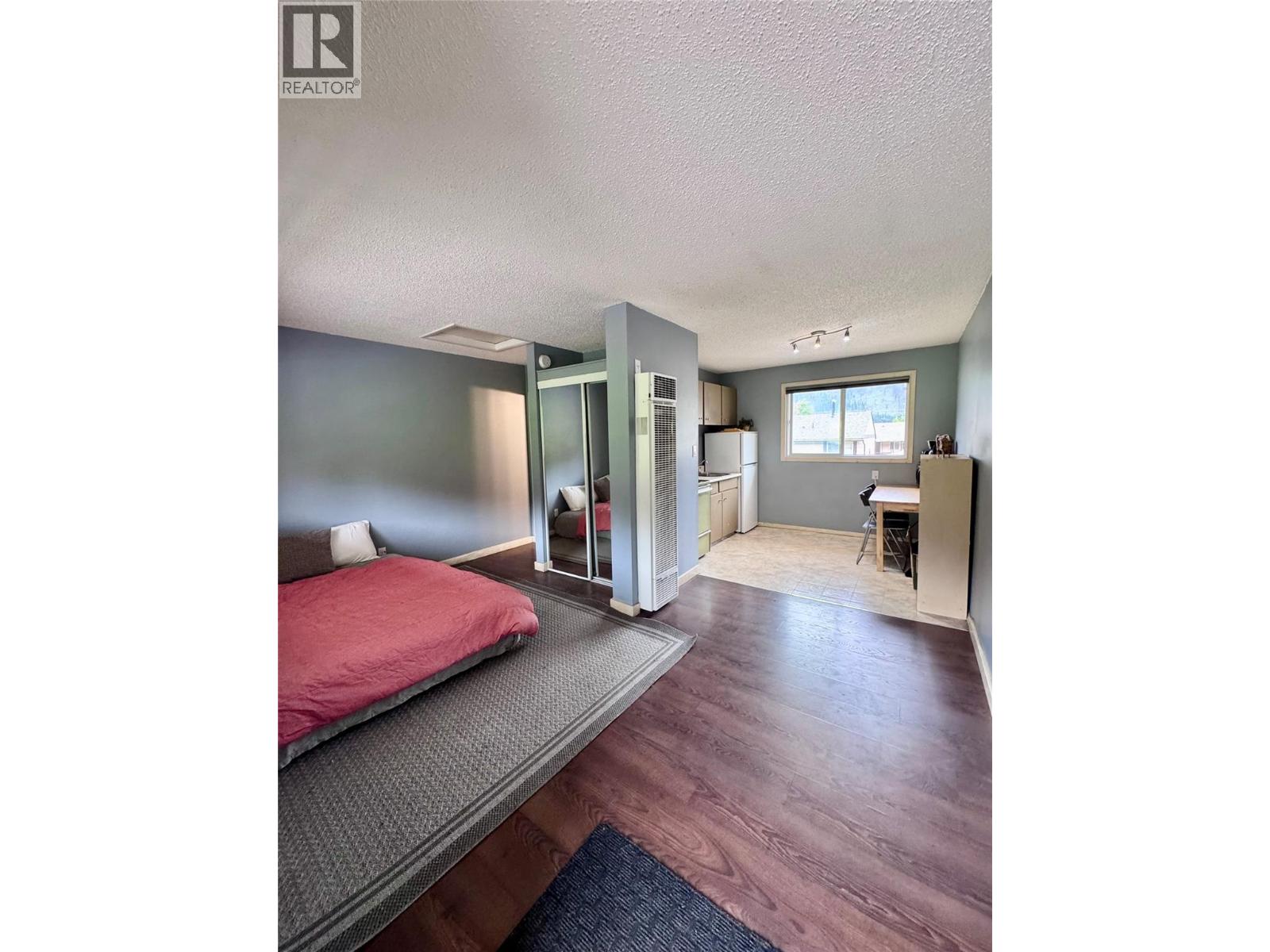 100 RED CEDAR Drive Unit# D43
