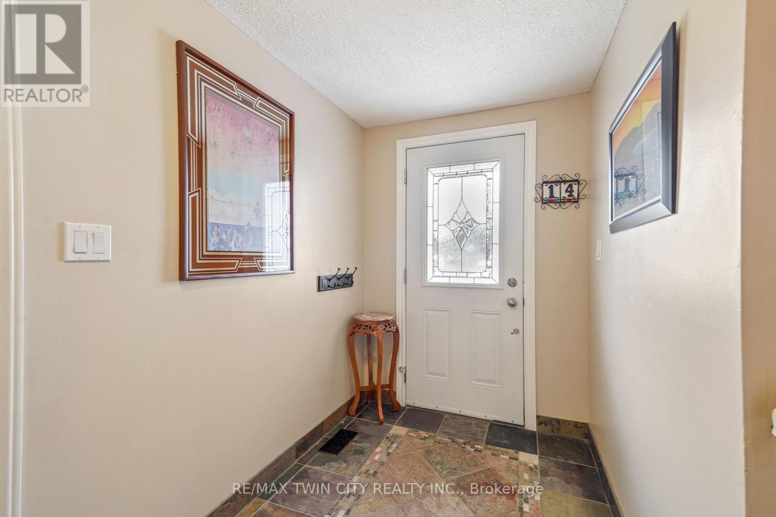 14 Thistledown Drive, Brantford, Ontario  N3R 6R9 - Photo 5 - X13571078
