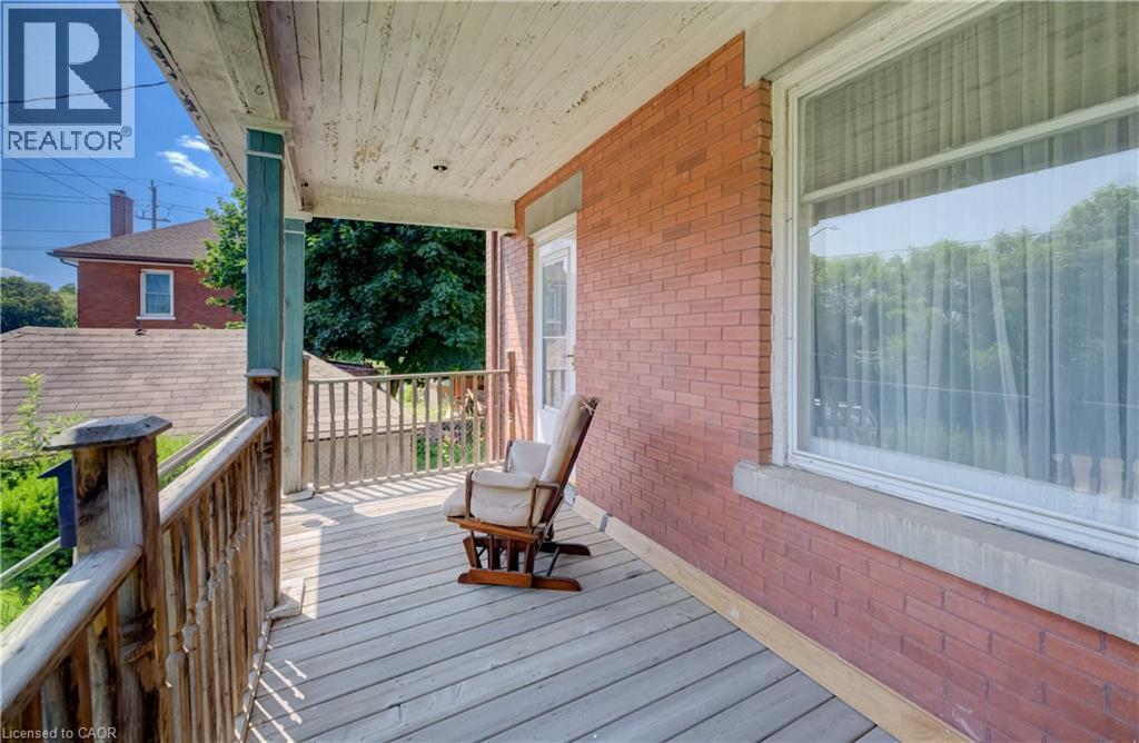 2 Samuelson Street, Cambridge, Ontario  N1R 1J7 - Photo 4 - 40848267