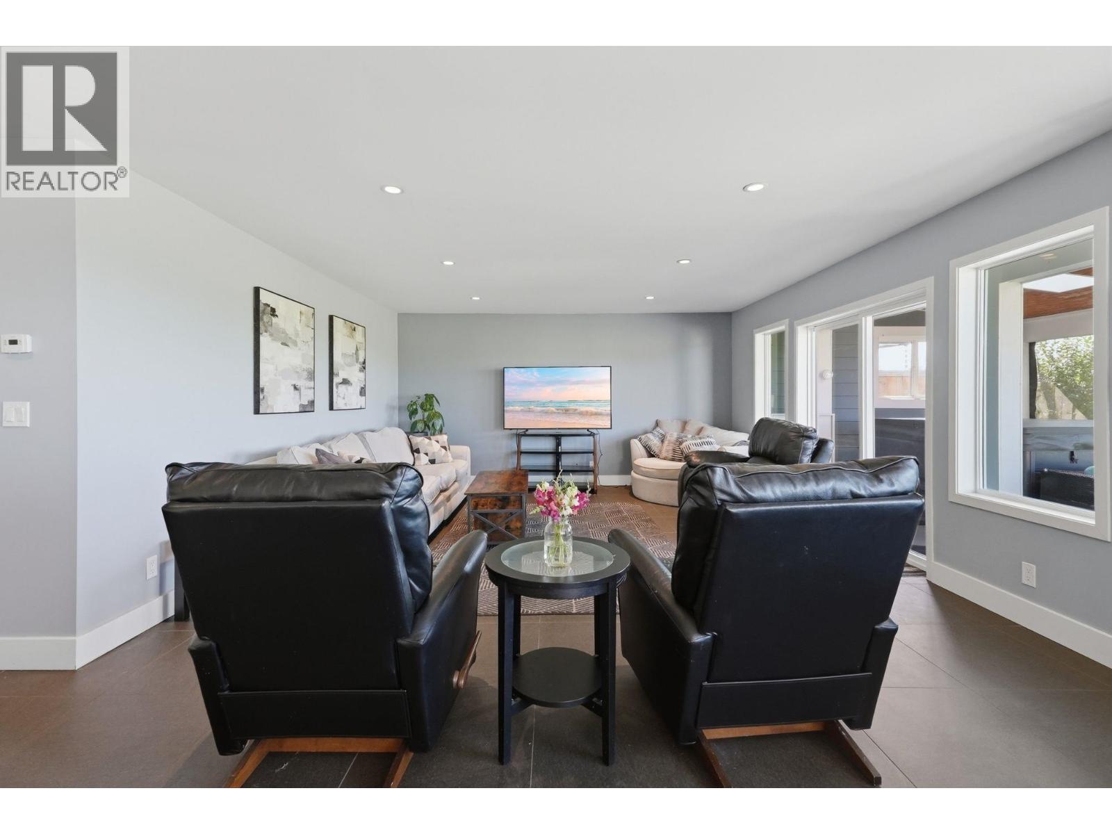 6706 London Drive, Delta, British Columbia  V4K 4W7 - Photo 13 - R3145811