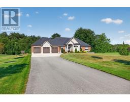 920 CRUMLIN SIDE ROAD, London East, Ontario