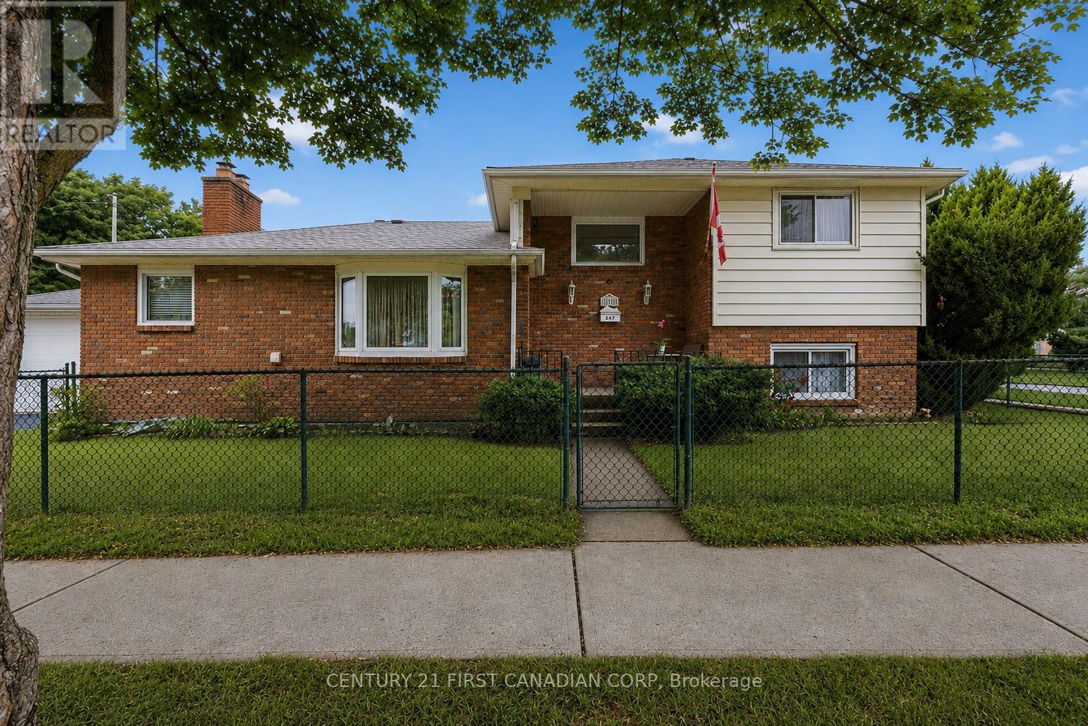 184 DURAND STREET, Sarnia, Ontario