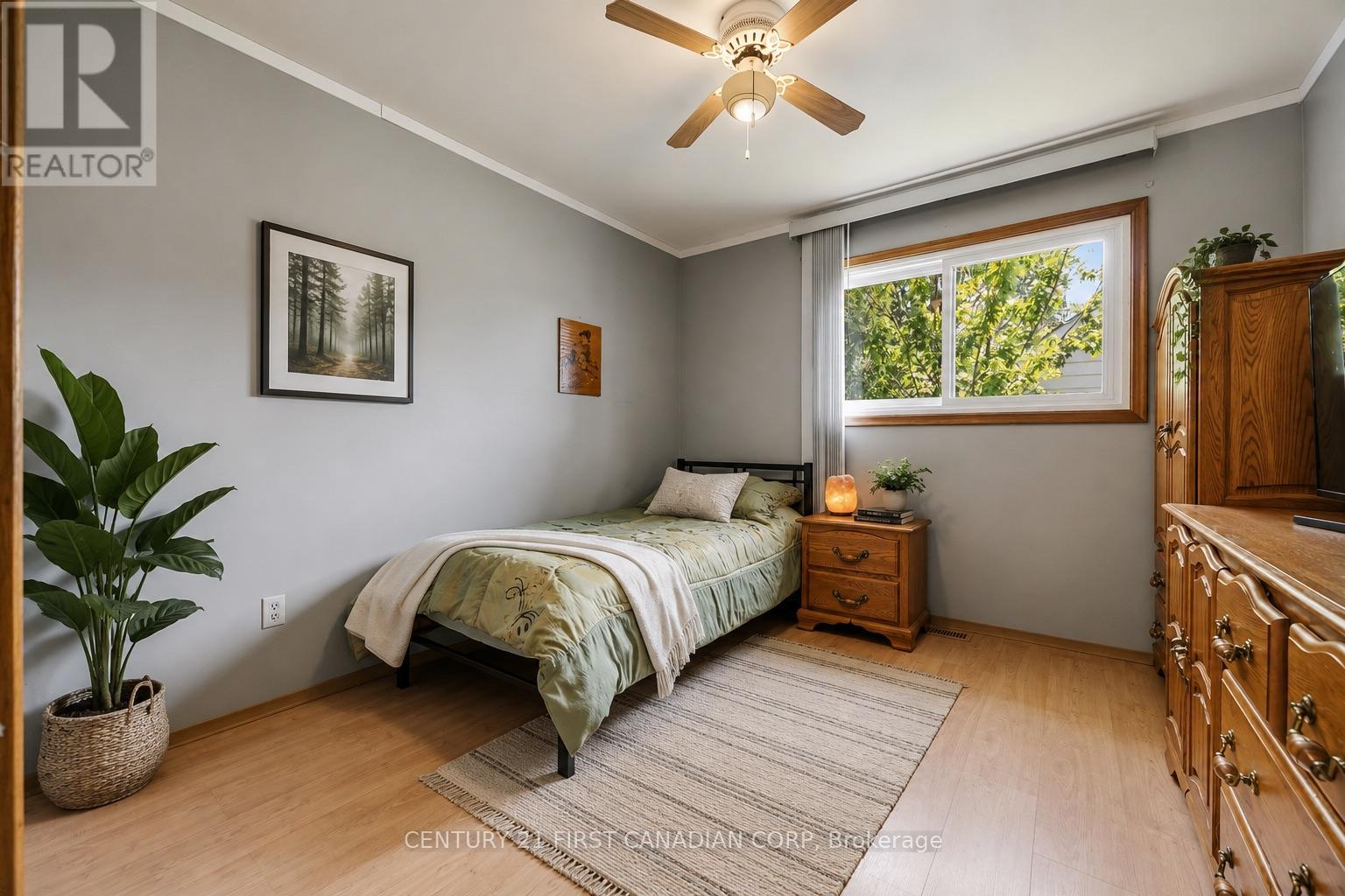 184 Durand Street, Sarnia, Ontario  N7T 5A3 - Photo 10 - X13571286