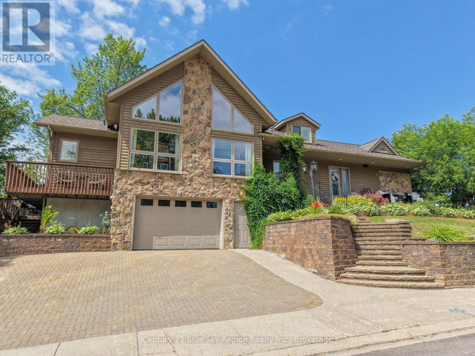 333 Main Street S, Callander, Ontario  P0H 1H0 - Photo 2 - X13571534