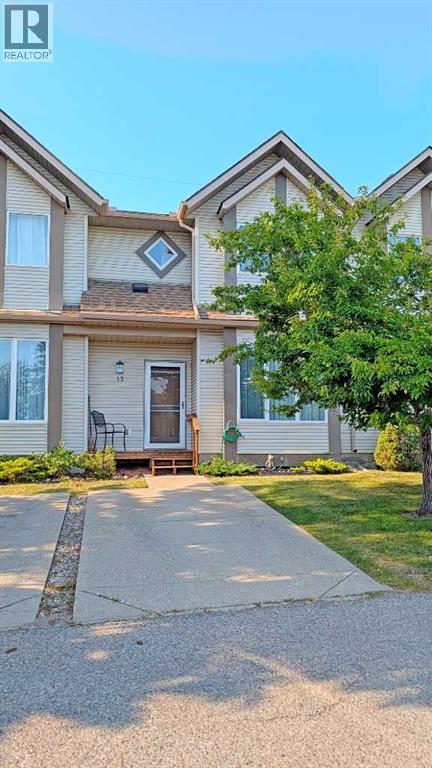 12 Shawbrooke Court SW, calgary, Alberta