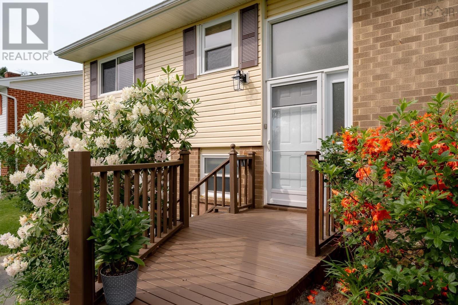 38 Boling Green Crescent, Dartmouth, Nova Scotia B2V 1J8 - Photo 2 - 202616914