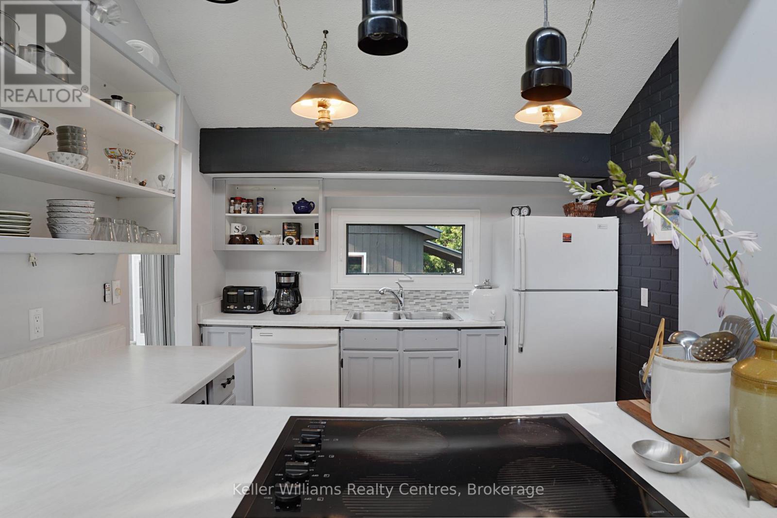 3 Cardinal Avenue, South Bruce Peninsula, Ontario  N0H 2T0 - Photo 12 - X13571266