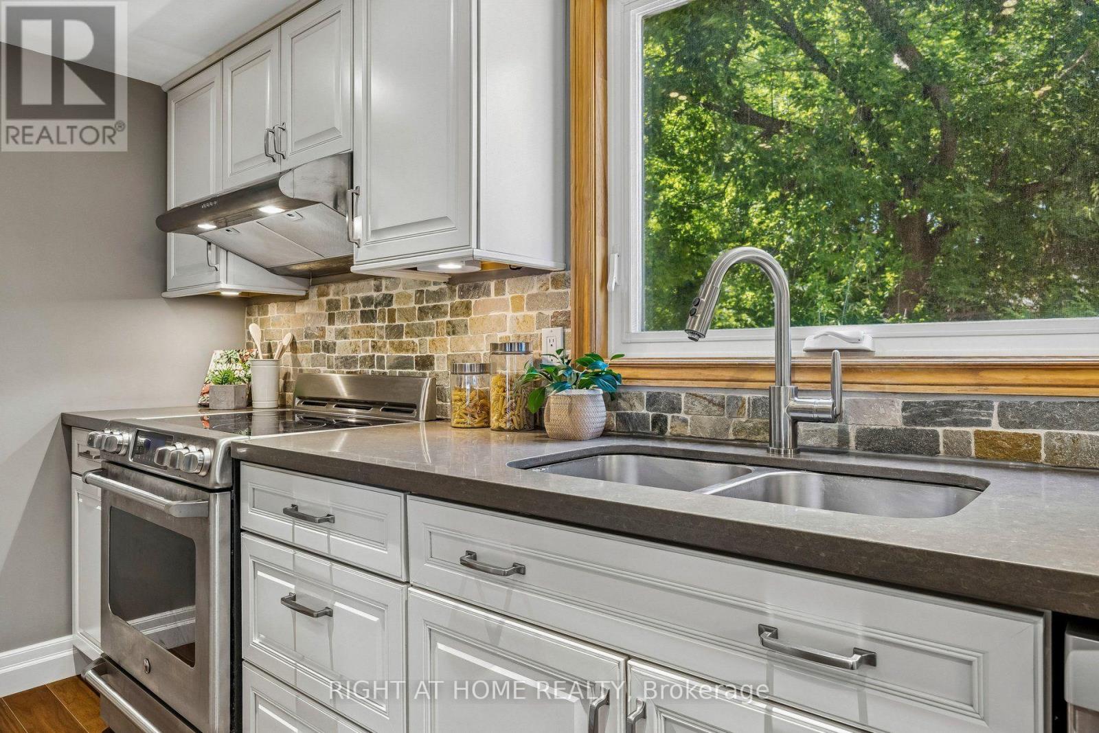 44 Protea Gardens, Toronto, Ontario  M2K 2W6 - Photo 20 - C13571280