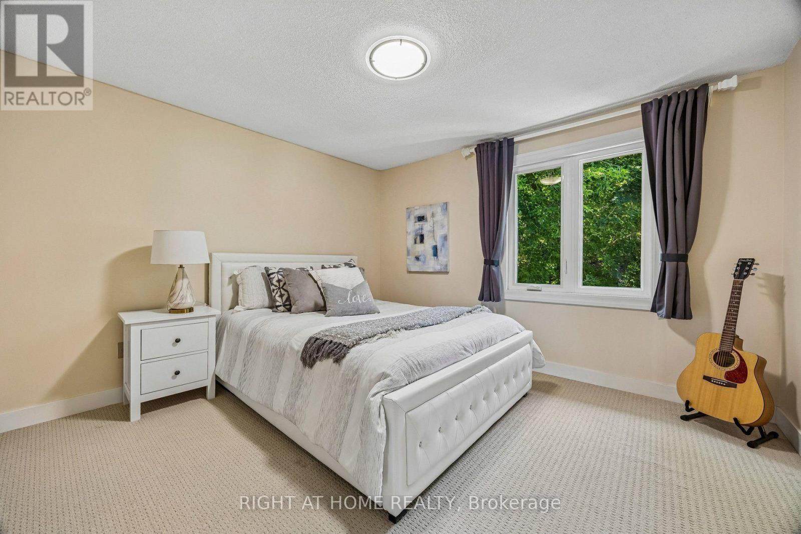 44 Protea Gardens, Toronto, Ontario  M2K 2W6 - Photo 33 - C13571280