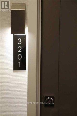 3201 - 42 Charles Street E, Toronto, Ontario  M4Y 0B7 - Photo 2 - C13571564