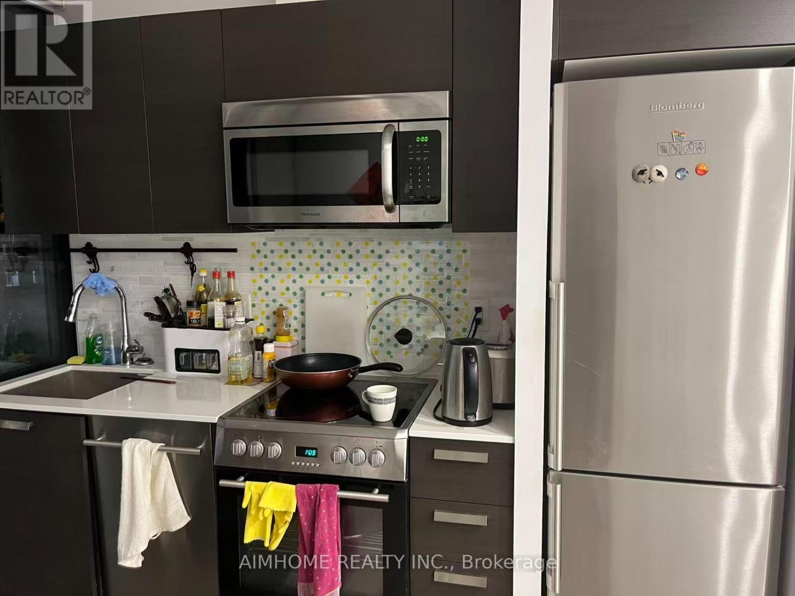 3201 - 42 Charles Street E, Toronto, Ontario  M4Y 0B7 - Photo 3 - C13571564