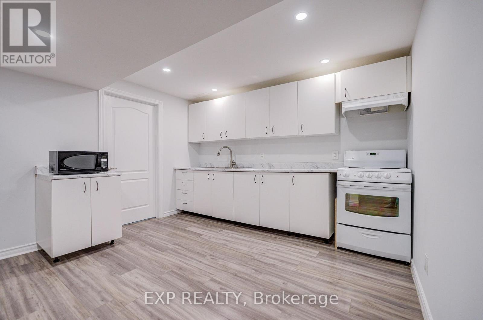 205 Powell Road, Whitby, Ontario  L1N 6T5 - Photo 40 - E13569444