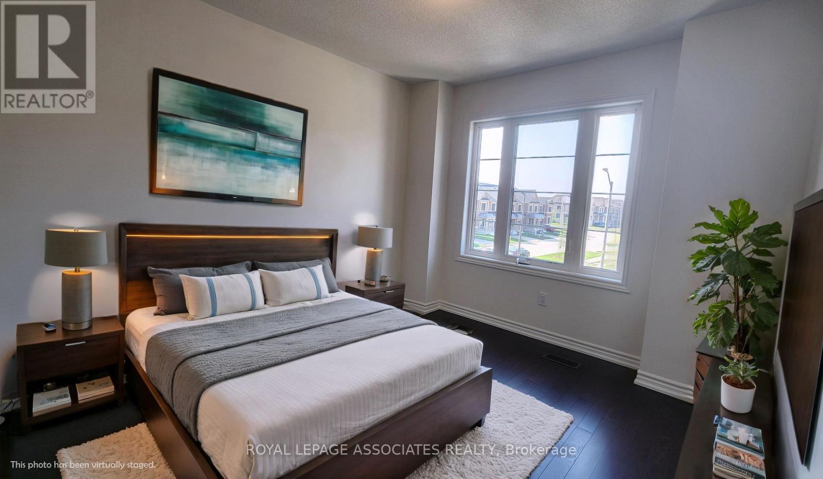 36 Velvet Drive, Whitby, Ontario  L1P 0P6 - Photo 7 - E13571324