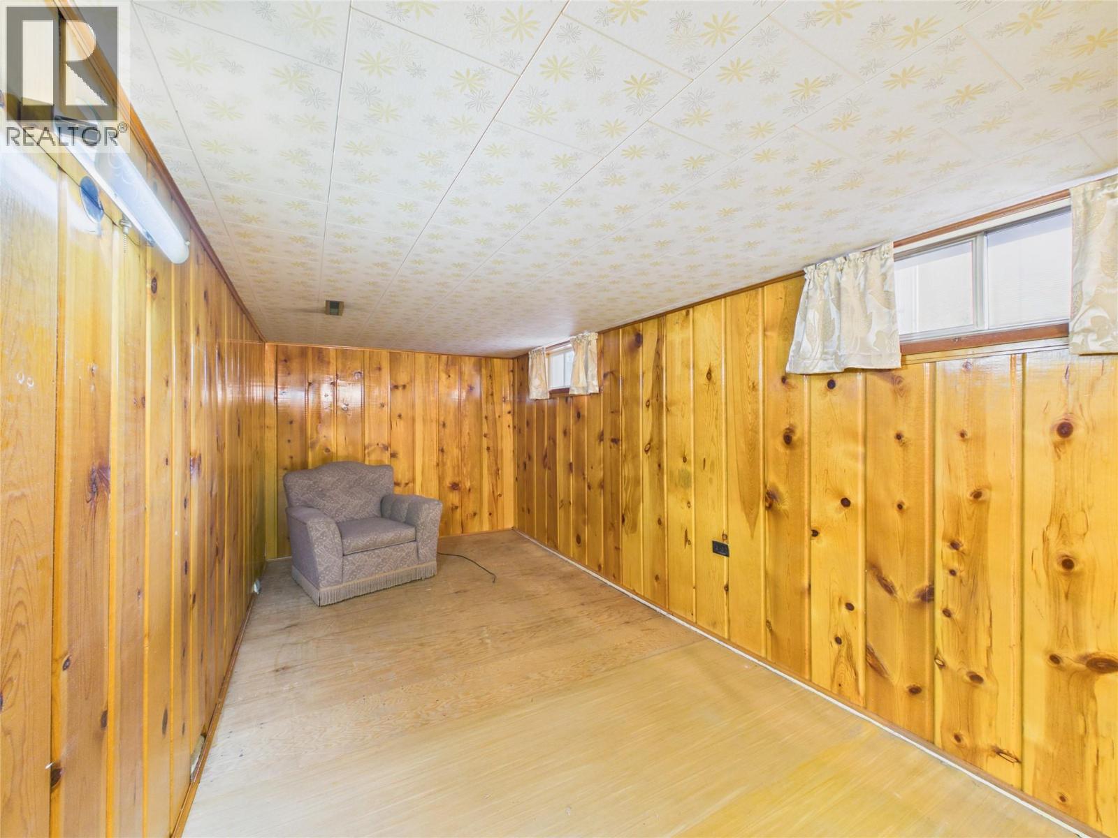 1041 4th Avenue, Fernie, British Columbia  V0B 1M0 - Photo 26 - 10394346
