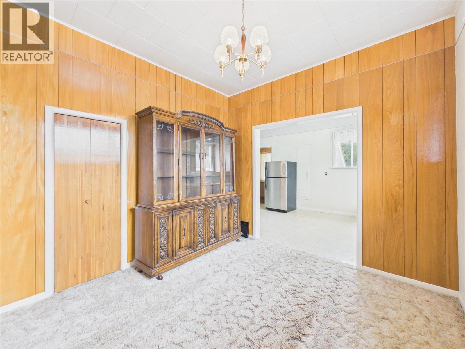 1041 4th Avenue, Fernie, British Columbia  V0B 1M0 - Photo 6 - 10394346
