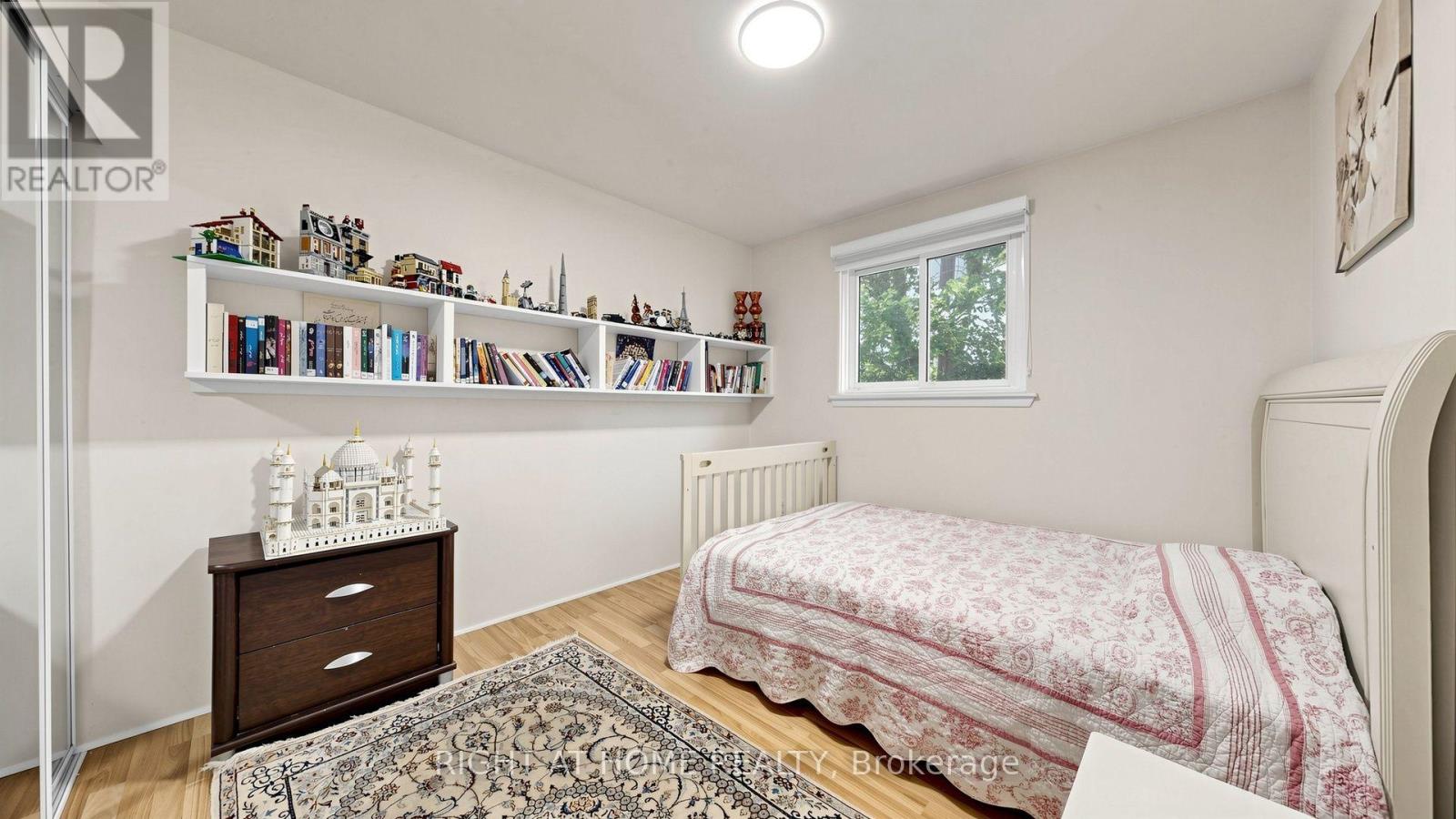 4 Harper Way, Markham, Ontario  L3T 5A5 - Photo 18 - N13571192