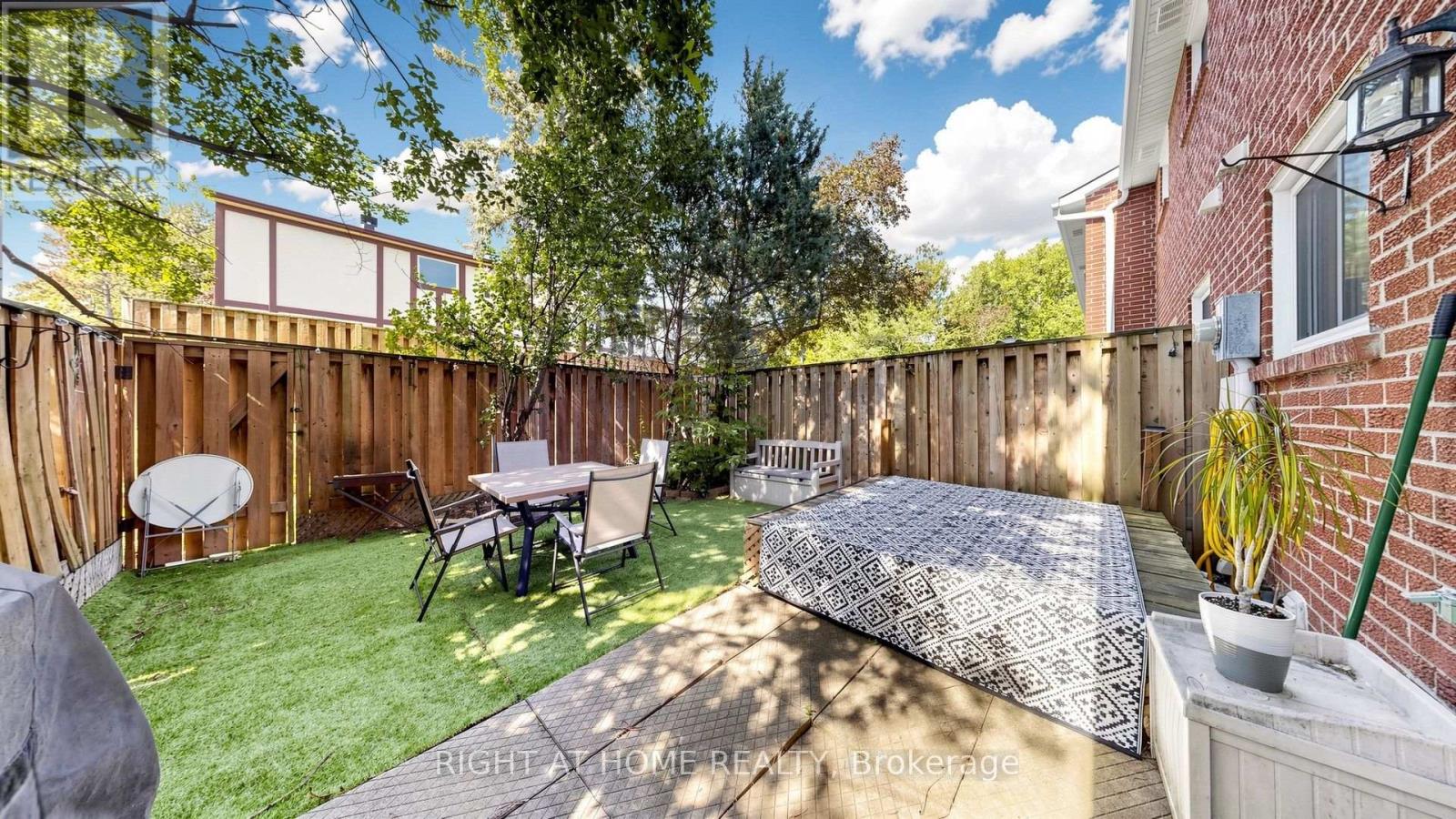 4 Harper Way, Markham, Ontario  L3T 5A5 - Photo 31 - N13571192
