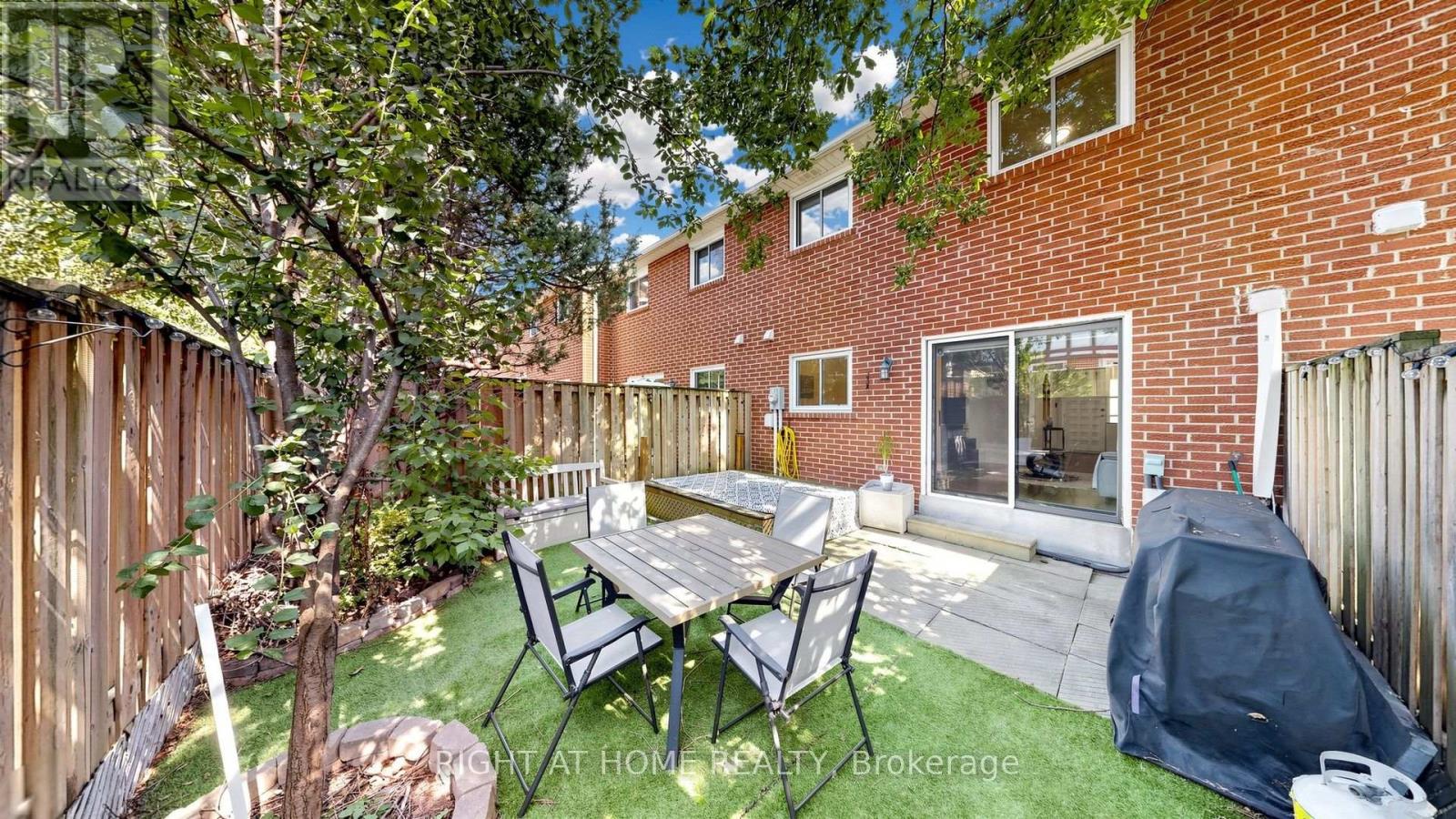 4 Harper Way, Markham, Ontario  L3T 5A5 - Photo 32 - N13571192