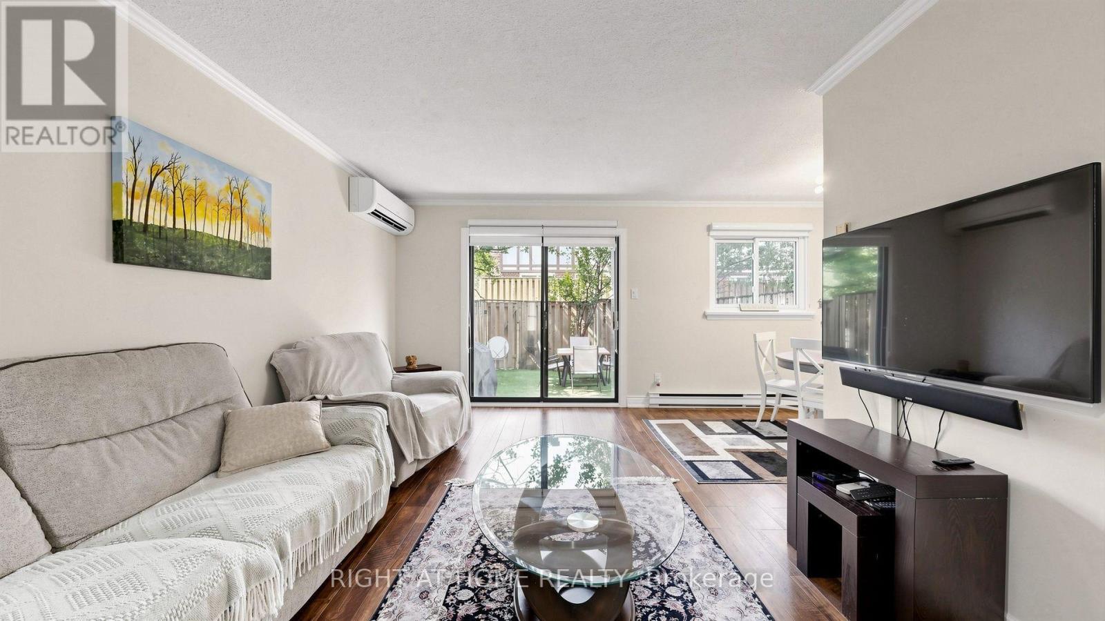 4 Harper Way, Markham, Ontario  L3T 5A5 - Photo 7 - N13571192