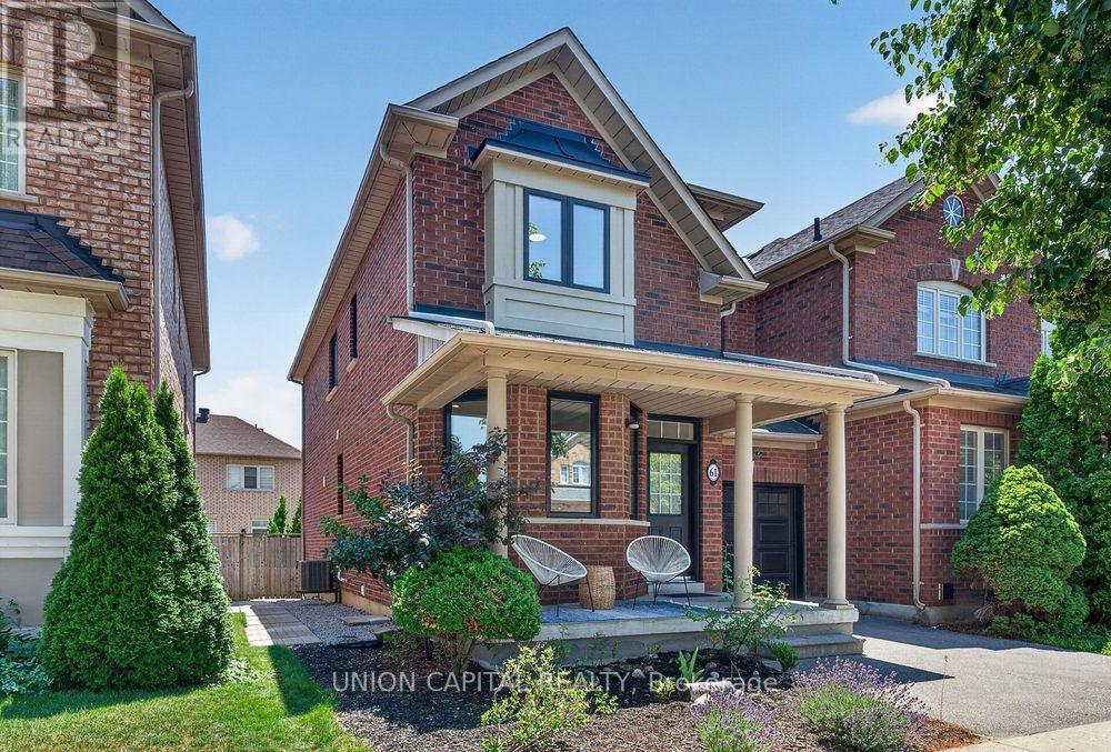 61 Hillmount Road, Markham, Ontario  L6C 2J2 - Photo 2 - N13571220