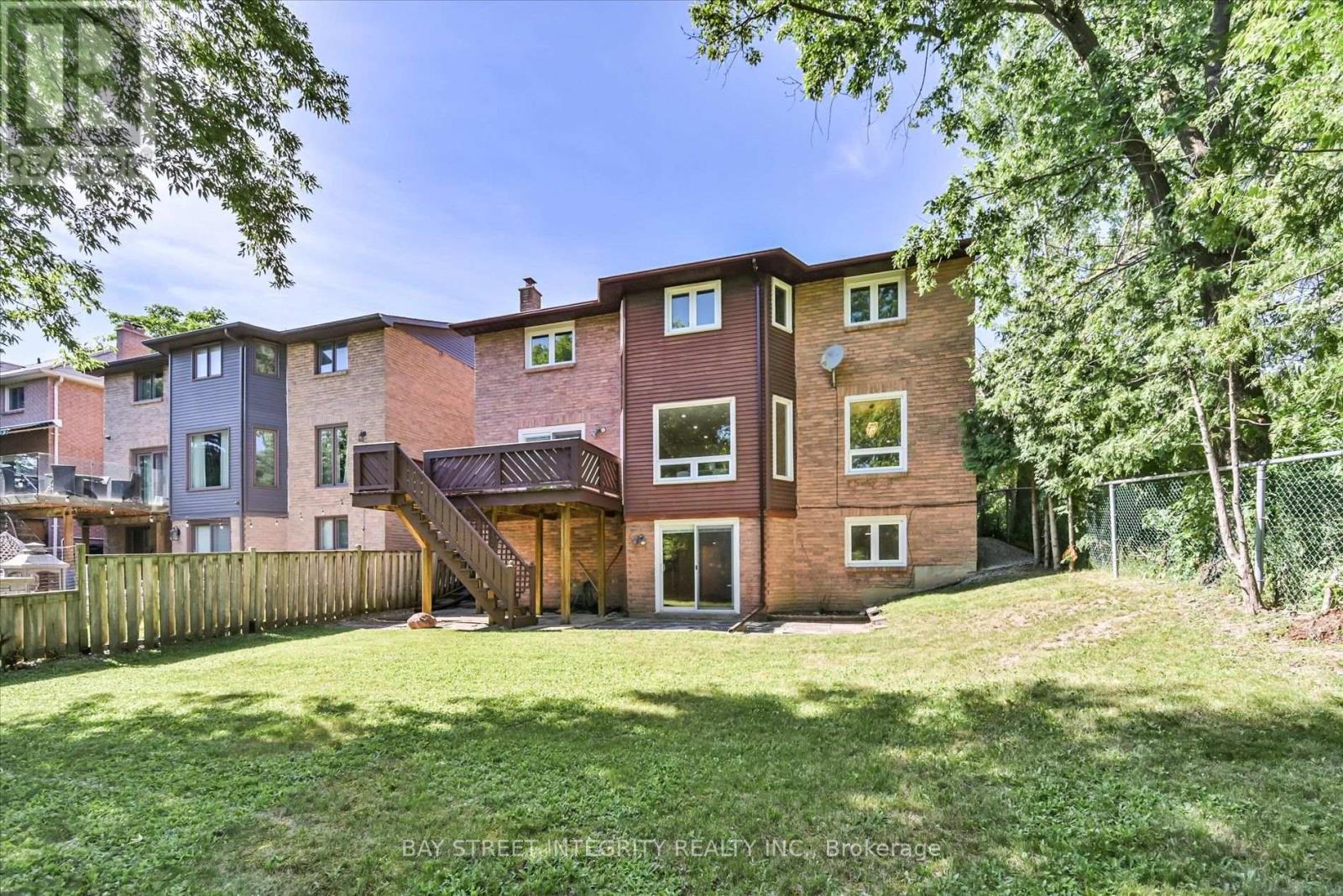 151 Old Surrey Lane, Richmond Hill, Ontario  L4C 6R9 - Photo 44 - N13571260