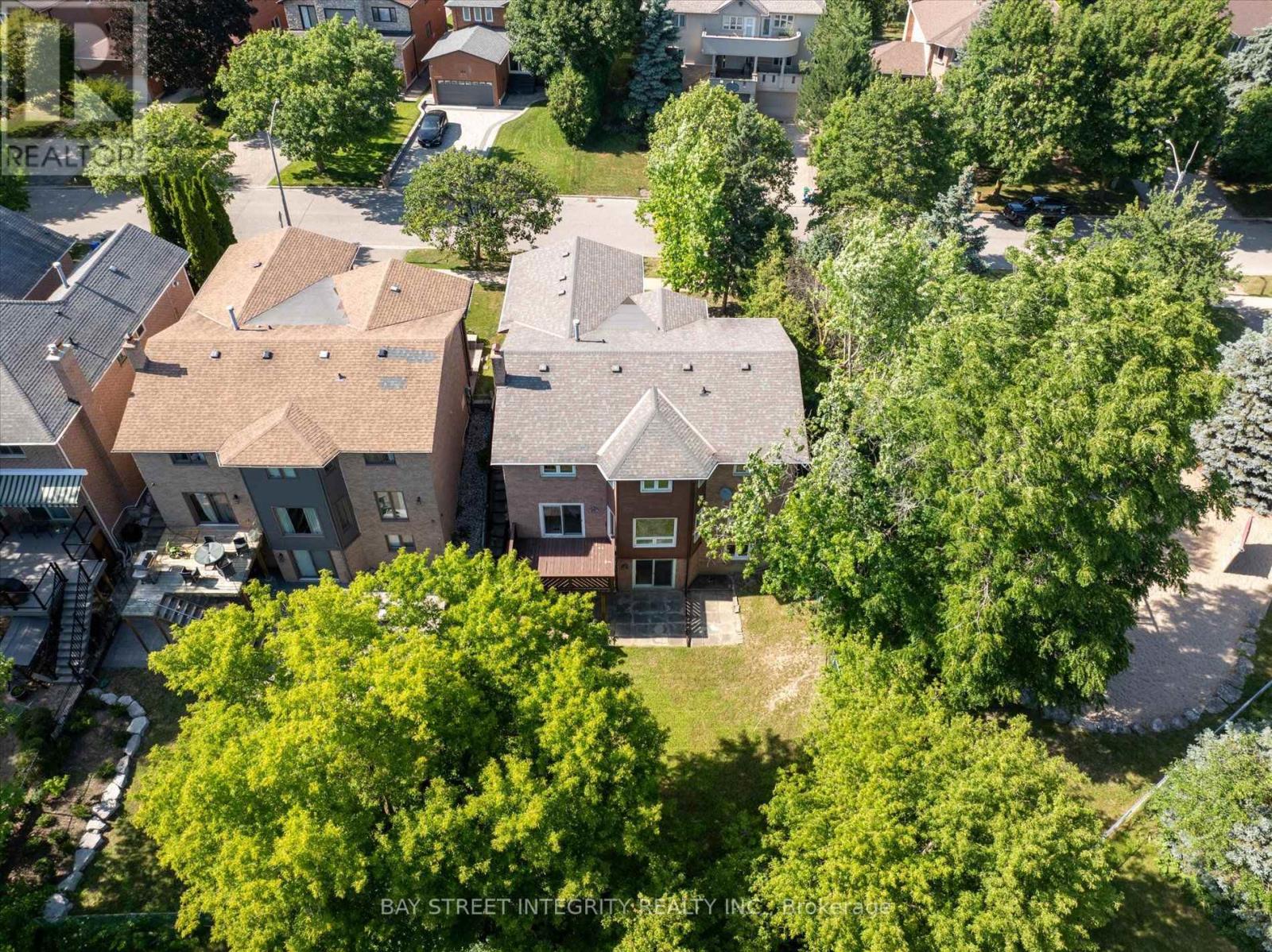 151 Old Surrey Lane, Richmond Hill, Ontario  L4C 6R9 - Photo 48 - N13571260
