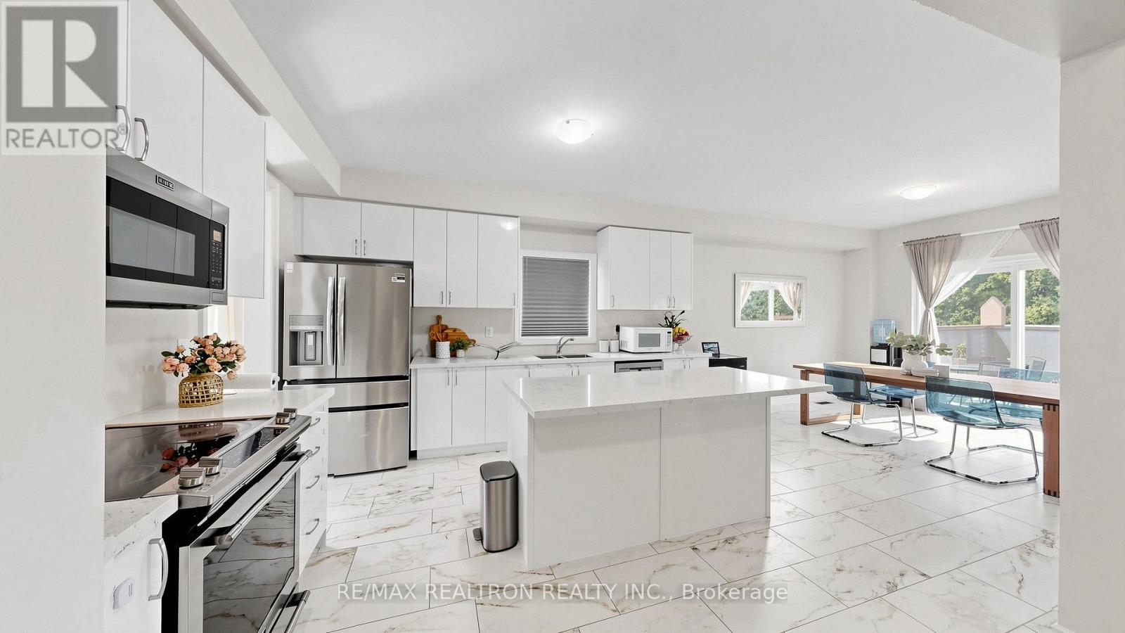 150 Heritage Street, Bradford West Gwillimbury, Ontario  L3Z 4M6 - Photo 14 - N13571412