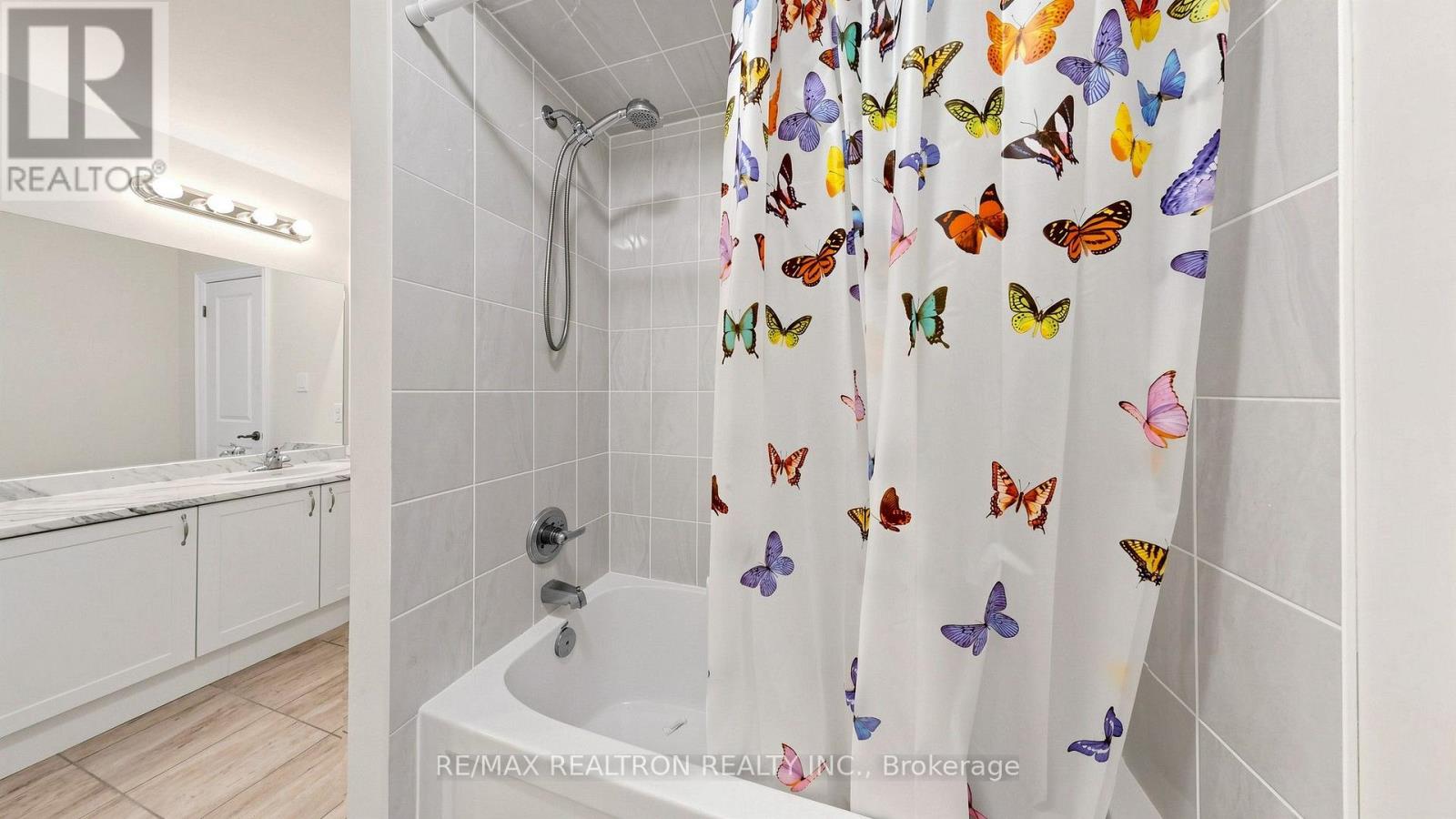 150 Heritage Street, Bradford West Gwillimbury, Ontario  L3Z 4M6 - Photo 32 - N13571412