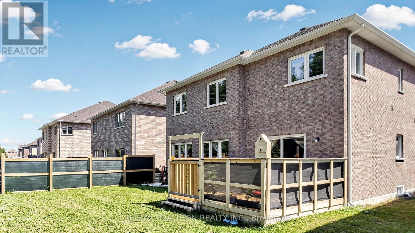 150 Heritage Street, Bradford West Gwillimbury, Ontario  L3Z 4M6 - Photo 44 - N13571412