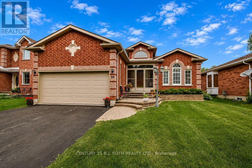 62 Benson Drive, Barrie (Northwest), Ontario  L4N 7Y2 - Photo 1 - S13571460