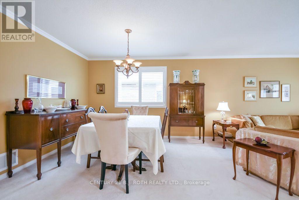 62 Benson Drive, Barrie (Northwest), Ontario  L4N 7Y2 - Photo 7 - S13571460