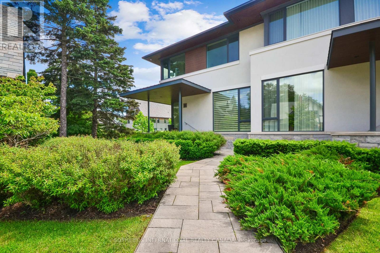 21 - 10 MAPLE GROVE DRIVE, Oakville (MO Morrison)