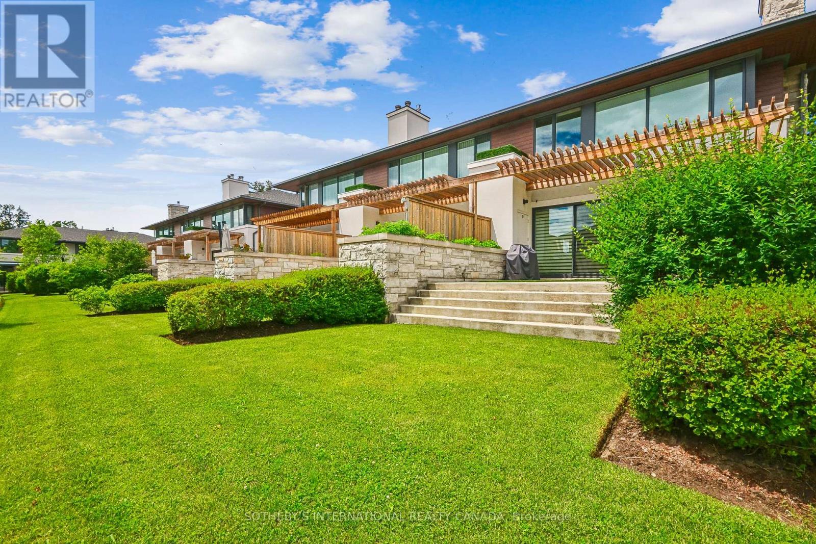 21 - 10 Maple Grove Drive, Oakville, Ontario L6J 1M1 - Photo 37 - W13571176