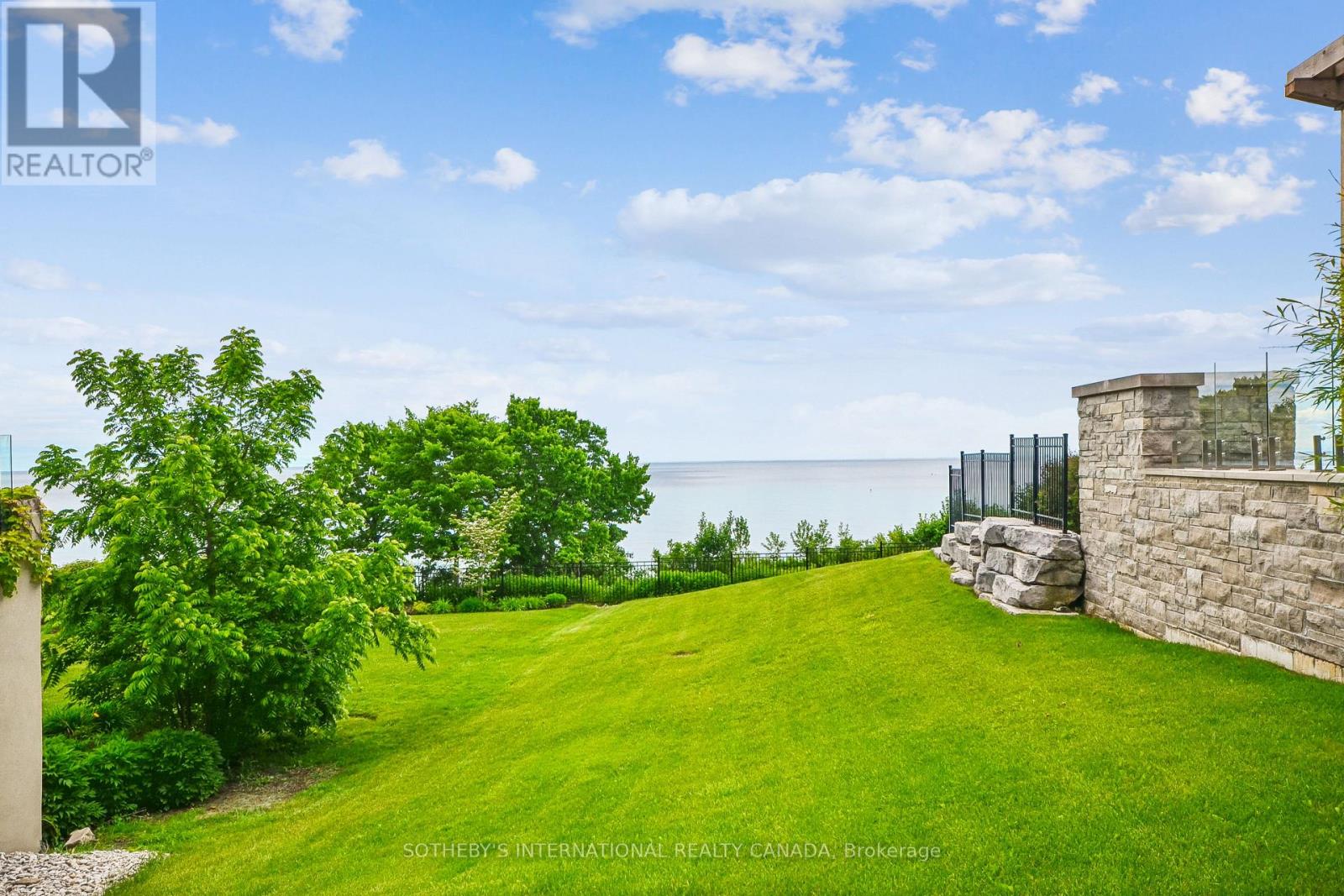 21 - 10 Maple Grove Drive, Oakville, Ontario L6J 1M1 - Photo 39 - W13571176