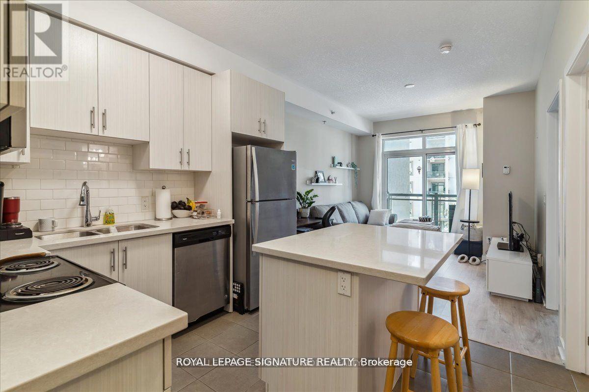 331 - 2486 Old Bronte Road, Oakville, Ontario L6M 4J2 - Photo 5 - W13571374