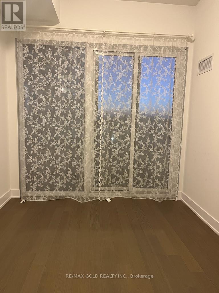 1003 - 20 Shore Breeze Drive, Toronto, Ontario  M8V 0C7 - Photo 5 - W13554096
