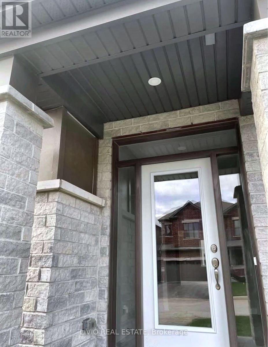 1007 Showman Street, Ottawa, Ontario  K0A 2Z0 - Photo 3 - X13571310