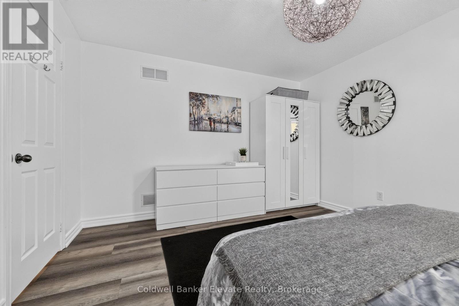 957 Gzowski Street, Centre Wellington, Ontario  N1M 3W1 - Photo 24 - X13571318