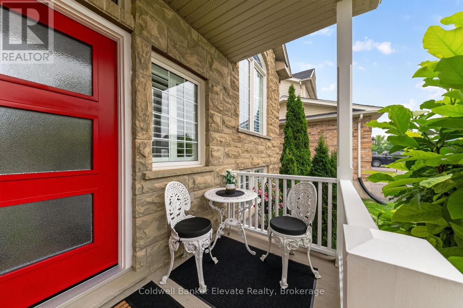 957 Gzowski Street, Centre Wellington, Ontario  N1M 3W1 - Photo 4 - X13571318